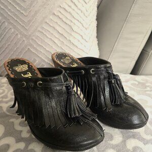 Juicy Couture heels black leather with tassles - size 6